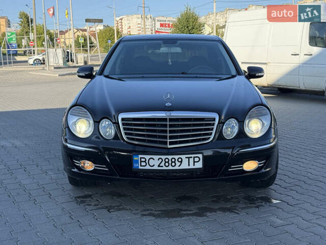 Черный Мерседес Е-Класс, объемом двигателя 2.5 л и пробегом 250 тыс. км за 6450 $, фото 2 на Automoto.ua