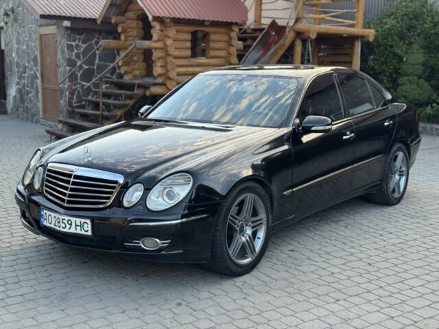 Черный Мерседес Е-Класс, объемом двигателя 2.1 л и пробегом 380 тыс. км за 6700 $, фото 2 на Automoto.ua