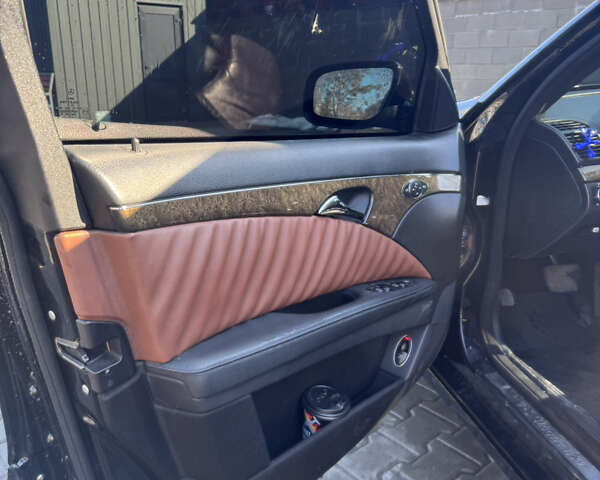 Чорний Мерседес Е-Клас, об'ємом двигуна 1.8 л та пробігом 363 тис. км за 7900 $, фото 5 на Automoto.ua