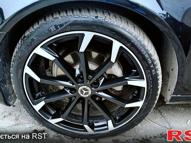 Черный Мерседес Е-Класс, объемом двигателя 1.8 л и пробегом 270 тыс. км за 8400 $, фото 12 на Automoto.ua