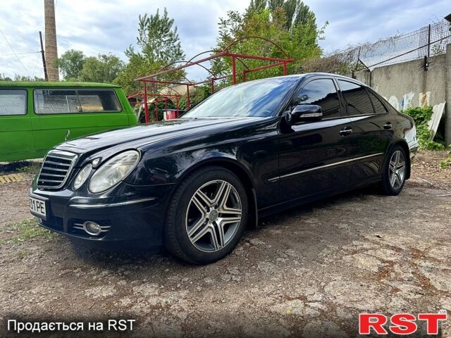 Чорний Мерседес Е-Клас, об'ємом двигуна 1.8 л та пробігом 390 тис. км за 7000 $, фото 4 на Automoto.ua