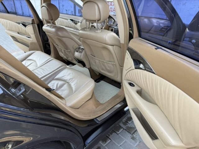 Черный Мерседес Е-Класс, объемом двигателя 3 л и пробегом 270 тыс. км за 7350 $, фото 7 на Automoto.ua