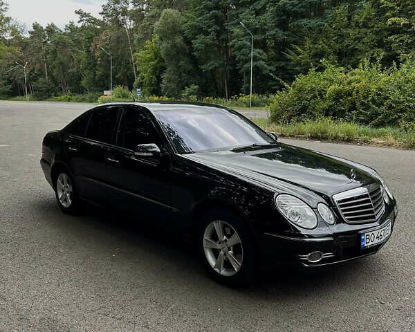 Черный Мерседес Е-Класс, объемом двигателя 2.2 л и пробегом 425 тыс. км за 9100 $, фото 3 на Automoto.ua