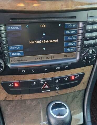 Чорний Мерседес Е-Клас, об'ємом двигуна 2.15 л та пробігом 263 тис. км за 9999 $, фото 13 на Automoto.ua