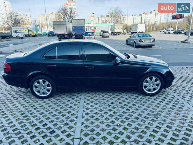 Черный Мерседес Е-Класс, объемом двигателя 2.15 л и пробегом 470 тыс. км за 7999 $, фото 6 на Automoto.ua