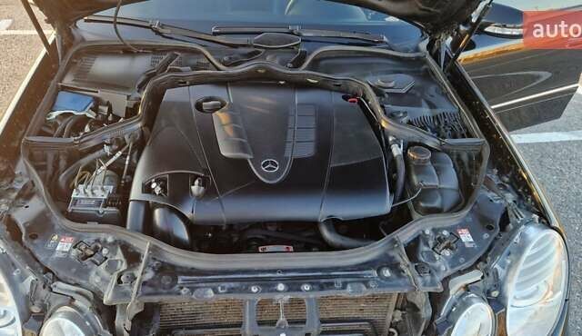 Чорний Мерседес Е-Клас, об'ємом двигуна 2.15 л та пробігом 263 тис. км за 9999 $, фото 32 на Automoto.ua