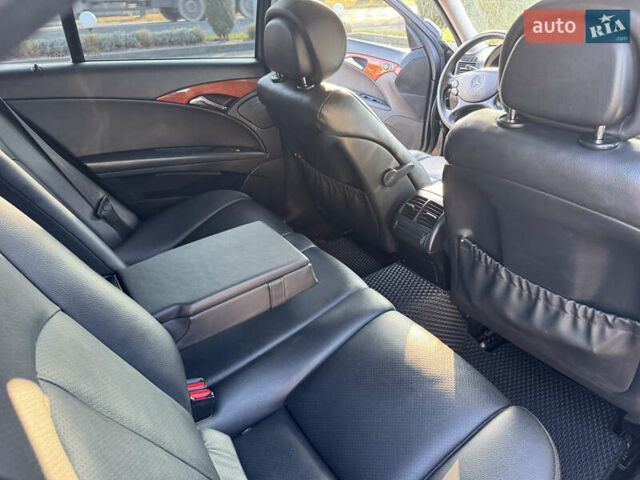 Чорний Мерседес Е-Клас, об'ємом двигуна 2.15 л та пробігом 380 тис. км за 10200 $, фото 21 на Automoto.ua