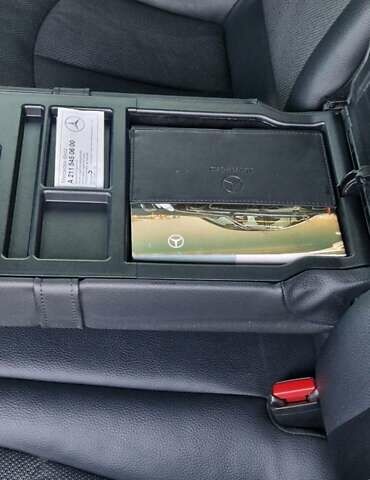 Чорний Мерседес Е-Клас, об'ємом двигуна 2.15 л та пробігом 263 тис. км за 9999 $, фото 20 на Automoto.ua