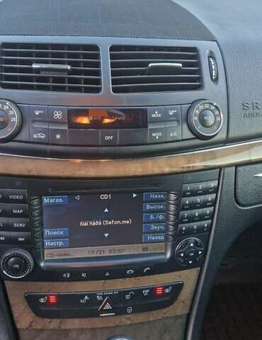 Чорний Мерседес Е-Клас, об'ємом двигуна 2.15 л та пробігом 263 тис. км за 9999 $, фото 10 на Automoto.ua