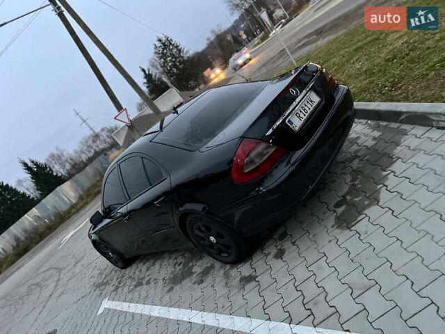 Черный Мерседес Е-Класс, объемом двигателя 2.15 л и пробегом 323 тыс. км за 7800 $, фото 3 на Automoto.ua