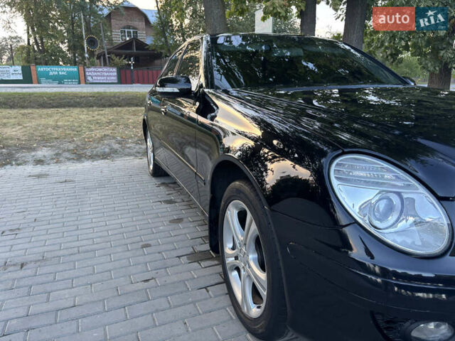 Чорний Мерседес Е-Клас, об'ємом двигуна 1.8 л та пробігом 339 тис. км за 8899 $, фото 3 на Automoto.ua