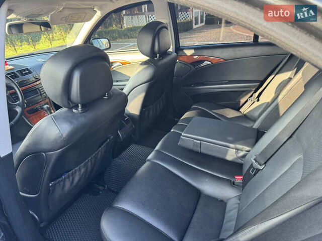 Чорний Мерседес Е-Клас, об'ємом двигуна 2.15 л та пробігом 380 тис. км за 10200 $, фото 22 на Automoto.ua