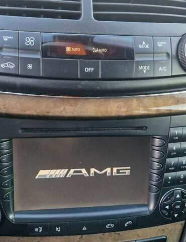 Чорний Мерседес Е-Клас, об'ємом двигуна 2.15 л та пробігом 263 тис. км за 9999 $, фото 12 на Automoto.ua