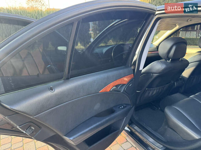 Чорний Мерседес Е-Клас, об'ємом двигуна 2.15 л та пробігом 380 тис. км за 10200 $, фото 44 на Automoto.ua
