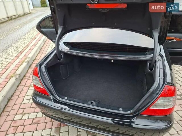 Чорний Мерседес Е-Клас, об'ємом двигуна 1.8 л та пробігом 340 тис. км за 8500 $, фото 21 на Automoto.ua