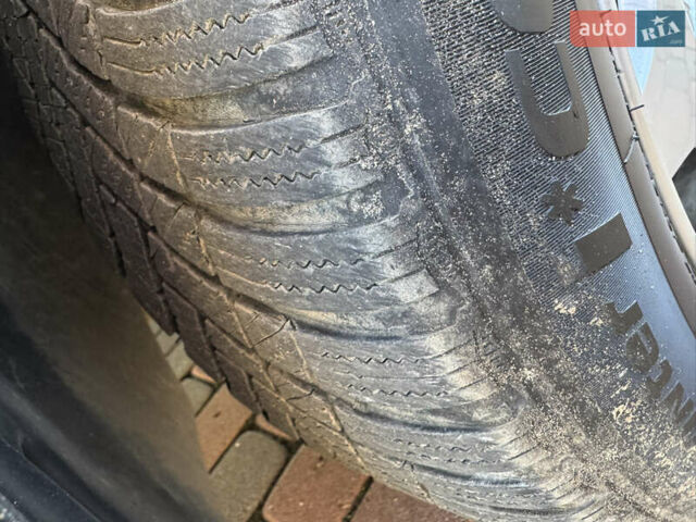 Чорний Мерседес Е-Клас, об'ємом двигуна 2.15 л та пробігом 380 тис. км за 10200 $, фото 43 на Automoto.ua