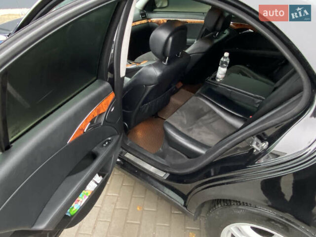 Черный Мерседес Е-Класс, объемом двигателя 2.2 л и пробегом 297 тыс. км за 8900 $, фото 8 на Automoto.ua