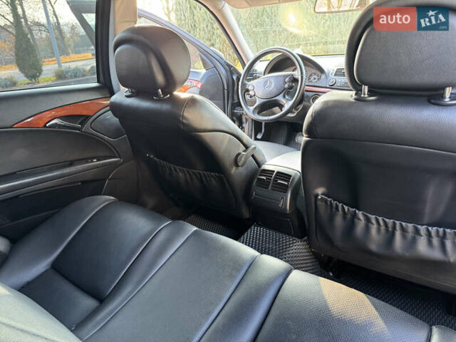 Чорний Мерседес Е-Клас, об'ємом двигуна 2.15 л та пробігом 380 тис. км за 10200 $, фото 29 на Automoto.ua