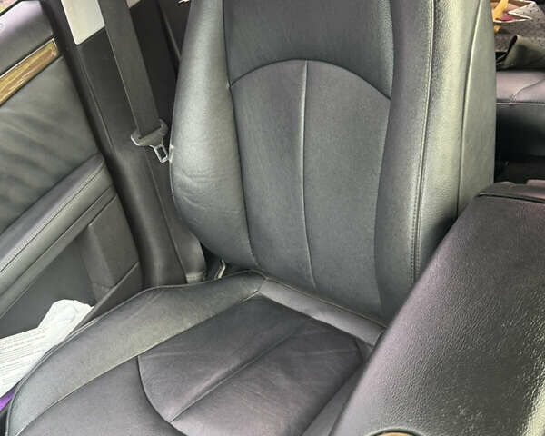 Чорний Мерседес Е-Клас, об'ємом двигуна 2.99 л та пробігом 390 тис. км за 12700 $, фото 13 на Automoto.ua