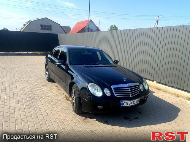 Чорний Мерседес Е-Клас, об'ємом двигуна 2.1 л та пробігом 275 тис. км за 7250 $, фото 11 на Automoto.ua