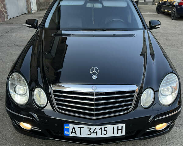 Чорний Мерседес Е-Клас, об'ємом двигуна 3 л та пробігом 380 тис. км за 10600 $, фото 23 на Automoto.ua