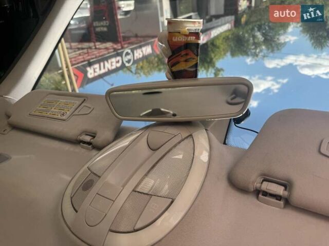 Чорний Мерседес Е-Клас, об'ємом двигуна 3.5 л та пробігом 312 тис. км за 6950 $, фото 32 на Automoto.ua