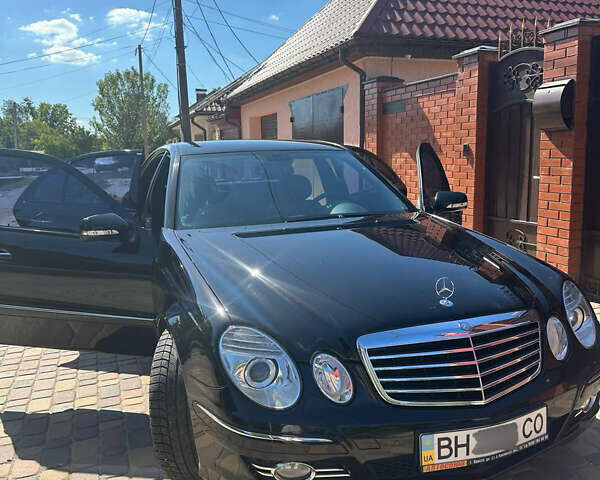 Чорний Мерседес Е-Клас, об'ємом двигуна 0 л та пробігом 58 тис. км за 15000 $, фото 8 на Automoto.ua
