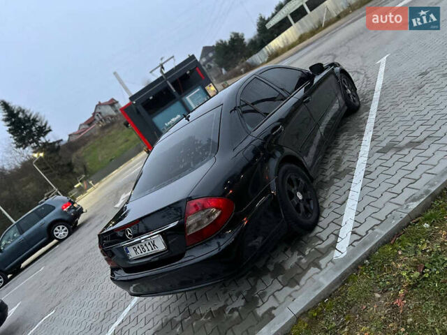 Черный Мерседес Е-Класс, объемом двигателя 2.15 л и пробегом 323 тыс. км за 7800 $, фото 4 на Automoto.ua