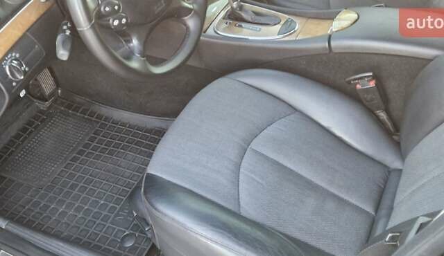 Чорний Мерседес Е-Клас, об'ємом двигуна 2.15 л та пробігом 263 тис. км за 9999 $, фото 29 на Automoto.ua