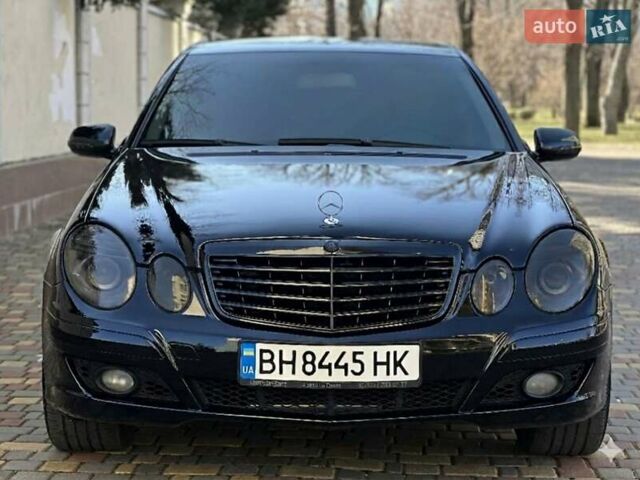 Чорний Мерседес Е-Клас, об'ємом двигуна 2.15 л та пробігом 254 тис. км за 10900 $, фото 1 на Automoto.ua