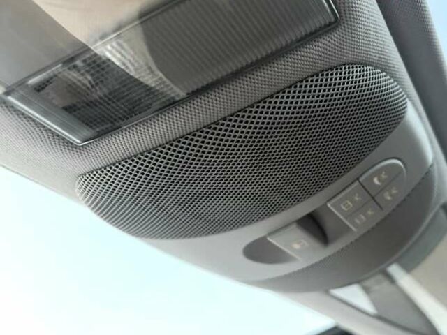 Чорний Мерседес Е-Клас, об'ємом двигуна 3 л та пробігом 271 тис. км за 12500 $, фото 143 на Automoto.ua