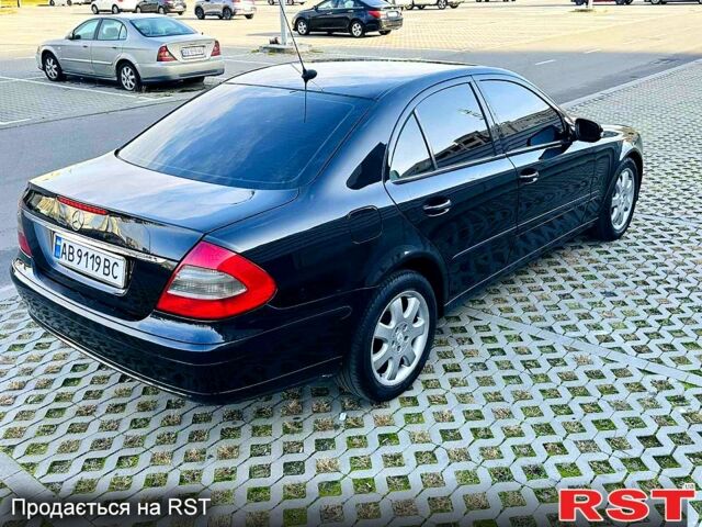 Чорний Мерседес Е-Клас, об'ємом двигуна 2.1 л та пробігом 0 тис. км за 7500 $, фото 2 на Automoto.ua