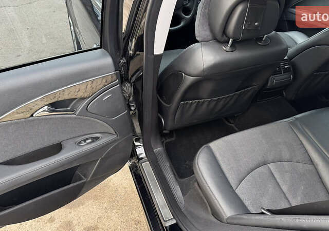 Чорний Мерседес Е-Клас, об'ємом двигуна 1.8 л та пробігом 125 тис. км за 10000 $, фото 10 на Automoto.ua