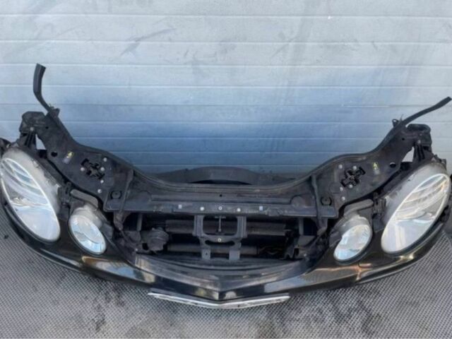 Черный Мерседес Е-Класс, объемом двигателя 0 л и пробегом 200 тыс. км за 350 $, фото 3 на Automoto.ua