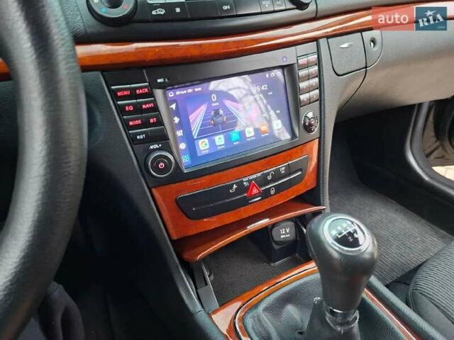 Чорний Мерседес Е-Клас, об'ємом двигуна 1.8 л та пробігом 340 тис. км за 8500 $, фото 23 на Automoto.ua