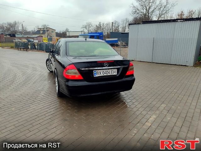Чорний Мерседес Е-Клас, об'ємом двигуна 1.8 л та пробігом 386 тис. км за 9200 $, фото 3 на Automoto.ua