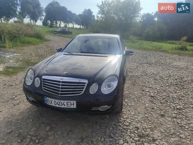 Черный Мерседес Е-Класс, объемом двигателя 1.8 л и пробегом 396 тыс. км за 7400 $, фото 7 на Automoto.ua