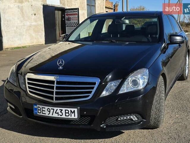 Чорний Мерседес Е-Клас, об'ємом двигуна 2.1 л та пробігом 309 тис. км за 9900 $, фото 6 на Automoto.ua