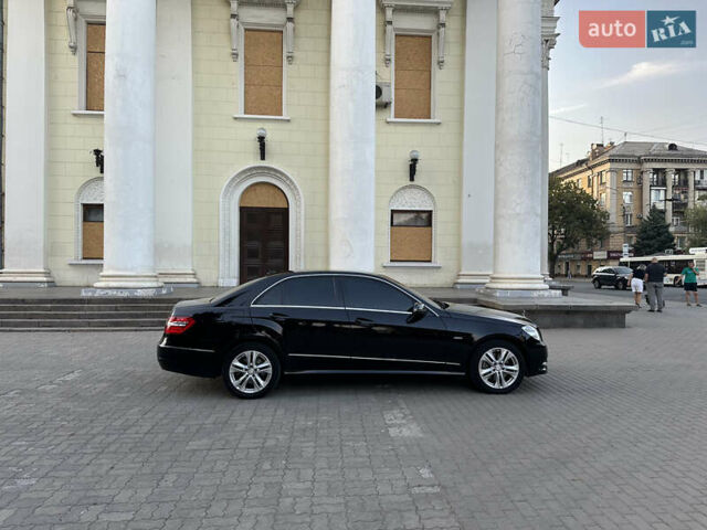 Черный Мерседес Е-Класс, объемом двигателя 3 л и пробегом 225 тыс. км за 11000 $, фото 15 на Automoto.ua