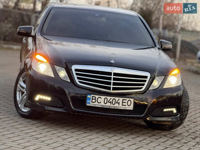 Чорний Мерседес Е-Клас, об'ємом двигуна 2.14 л та пробігом 337 тис. км за 12250 $, фото 3 на Automoto.ua