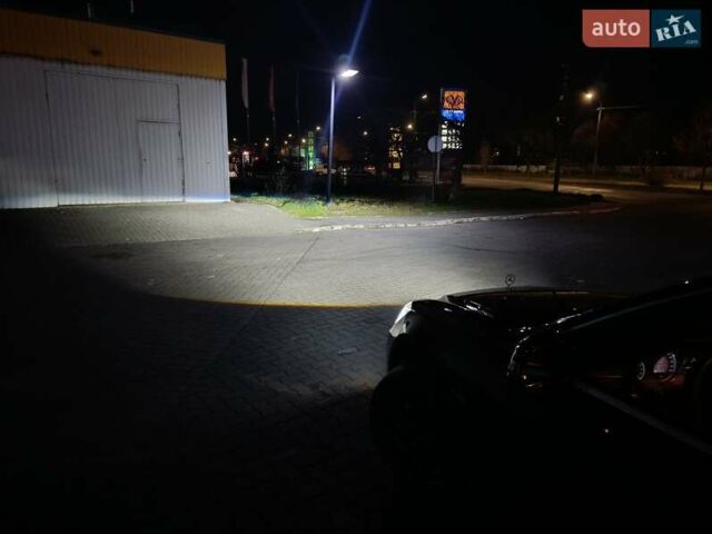 Чорний Мерседес Е-Клас, об'ємом двигуна 2.14 л та пробігом 413 тис. км за 11200 $, фото 9 на Automoto.ua