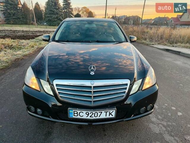 Чорний Мерседес Е-Клас, об'ємом двигуна 2.14 л та пробігом 144 тис. км за 10900 $, фото 1 на Automoto.ua