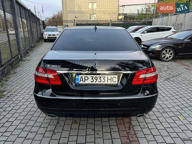 Мерседес Е-Класс 2009 в Запорожье на Automoto.ua Черный Мерседес Е-Класс, объемом двигателя 3 л и пробегом 230 тыс. км за 9500 $, фото 12 на Automoto.ua