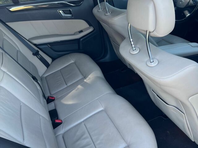 Чорний Мерседес Е-Клас, об'ємом двигуна 3 л та пробігом 419 тис. км за 6950 $, фото 20 на Automoto.ua