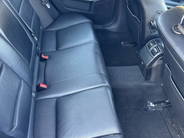 Черный Мерседес Е-Класс, объемом двигателя 2.1 л и пробегом 300 тыс. км за 12700 $, фото 17 на Automoto.ua