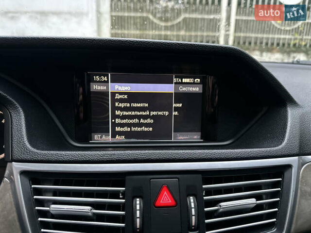 Черный Мерседес Е-Класс, объемом двигателя 2.14 л и пробегом 325 тыс. км за 13000 $, фото 43 на Automoto.ua