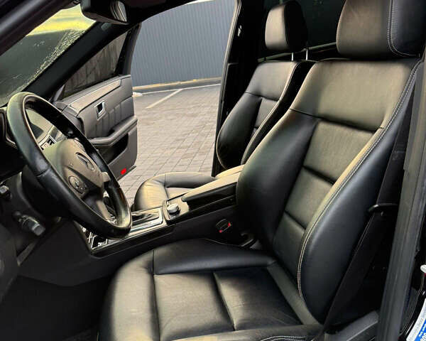 Чорний Мерседес Е-Клас, об'ємом двигуна 1.8 л та пробігом 347 тис. км за 13000 $, фото 25 на Automoto.ua