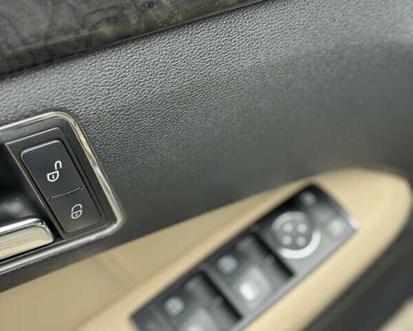 Чорний Мерседес Е-Клас, об'ємом двигуна 2.14 л та пробігом 337 тис. км за 12250 $, фото 44 на Automoto.ua