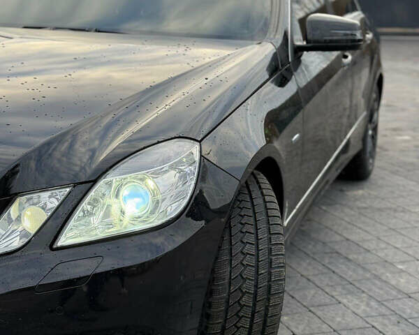 Чорний Мерседес Е-Клас, об'ємом двигуна 1.8 л та пробігом 347 тис. км за 13000 $, фото 14 на Automoto.ua