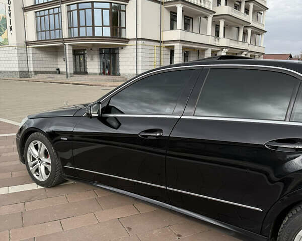 Черный Мерседес Е-Класс, объемом двигателя 2.14 л и пробегом 360 тыс. км за 12100 $, фото 8 на Automoto.ua